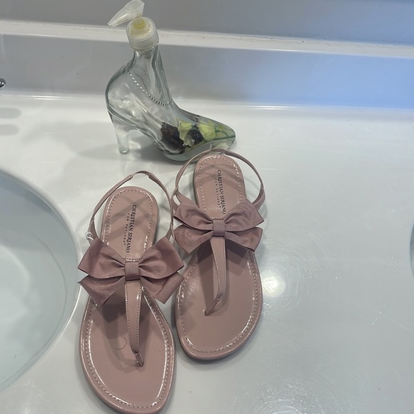 (NWT) MUST HAVE 🥰 CHRISTIAN SIRIANO SLIPPERS CUTE - Picture 2 of 5